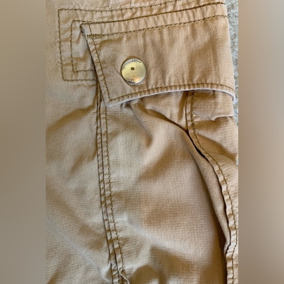 Levi’s Hiking Cargo Shorts-Size 31-Levi Strauss & Co Gorpcore Tan Pockets - Picture 8 of 12